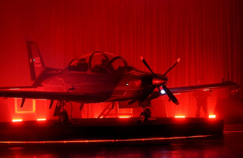 Nuevo avión T-40 Newen.